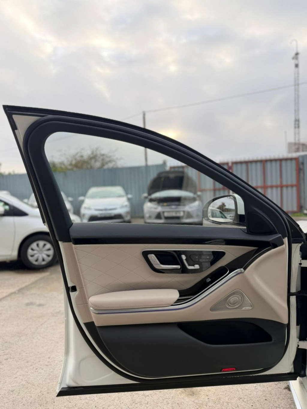 MERCEDES-BENZ S CLASS