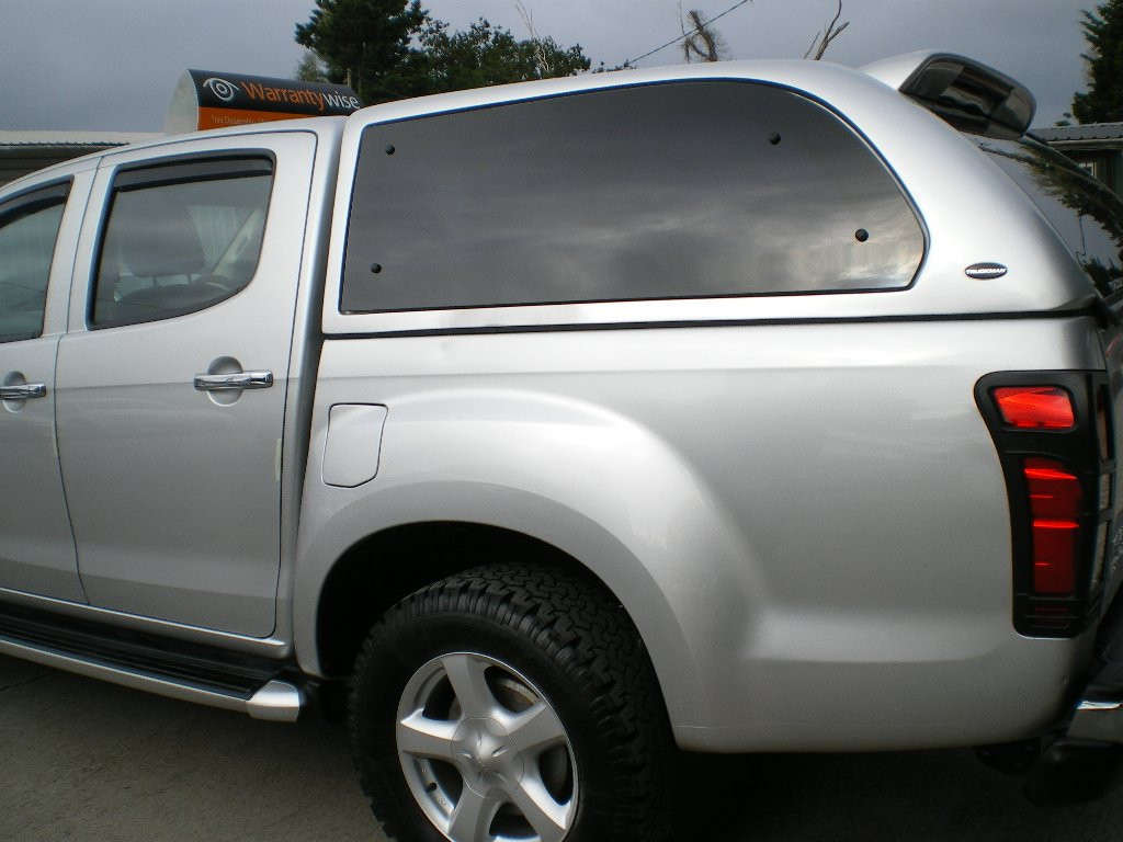 ISUZU D-MAX
