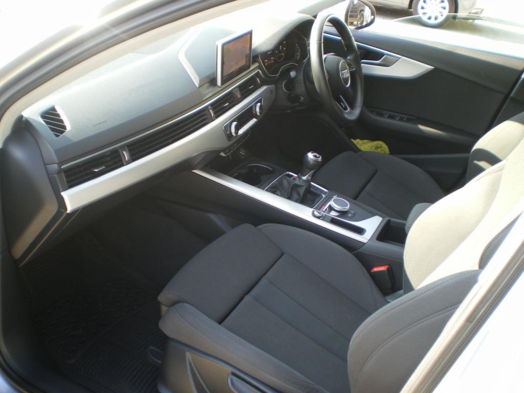 AUDI A4