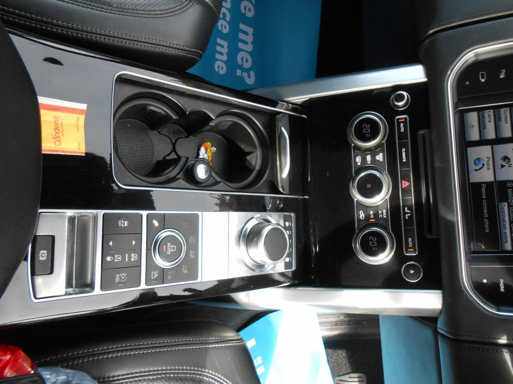 LAND ROVER RANGE ROVER