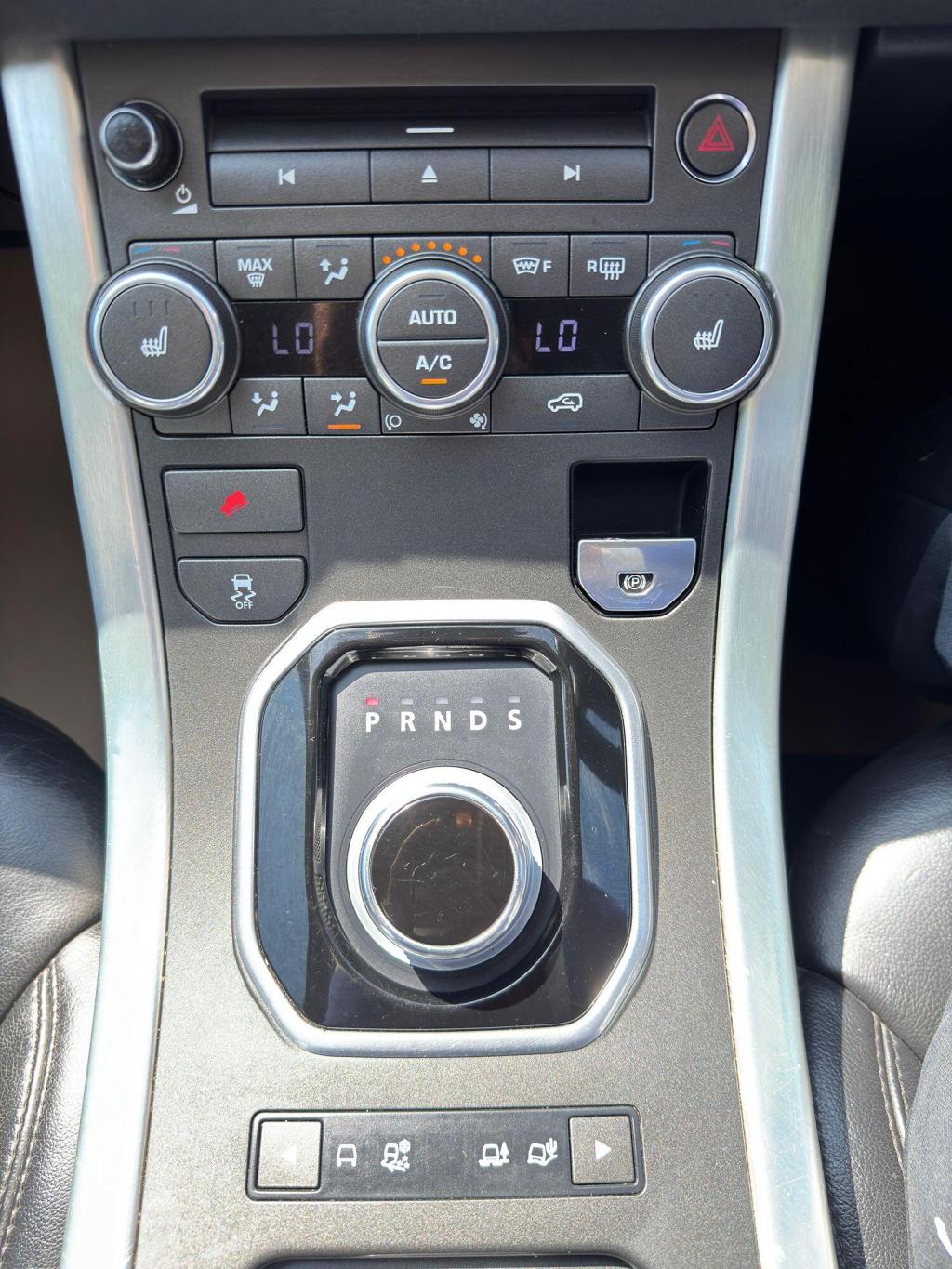 LAND ROVER RANGE ROVER EVOQUE