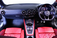 AUDI TTS (2016)