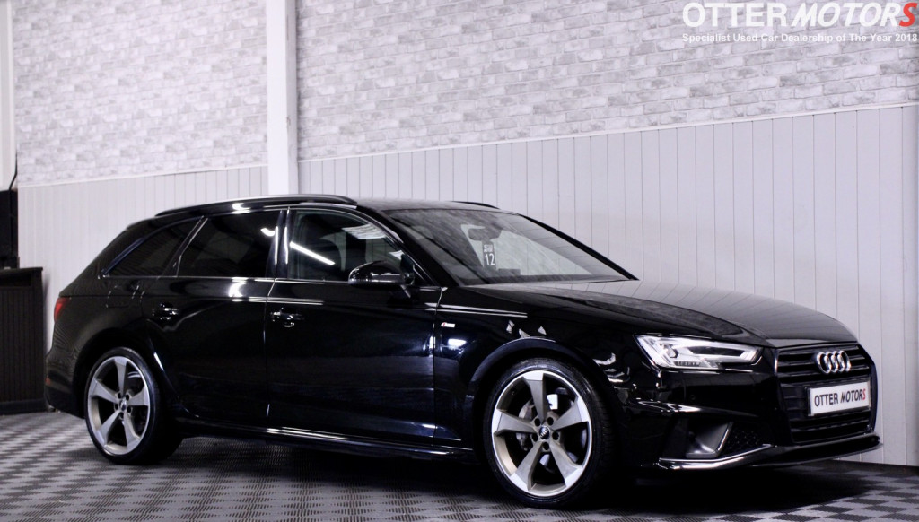 AUDI A4 AVANT
