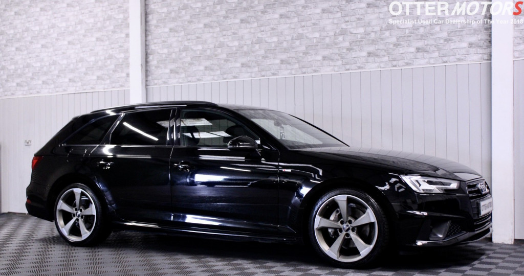 AUDI A4 AVANT