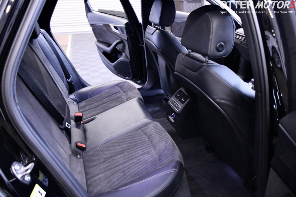 AUDI A4 AVANT