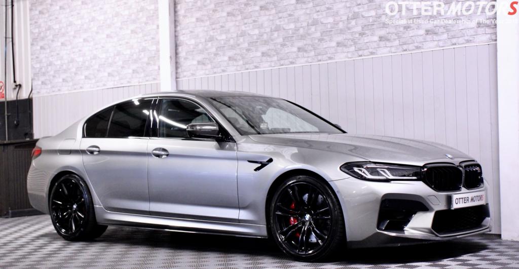 BMW M5