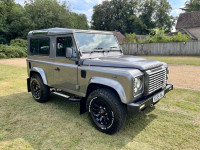 LAND ROVER DEFENDER 90