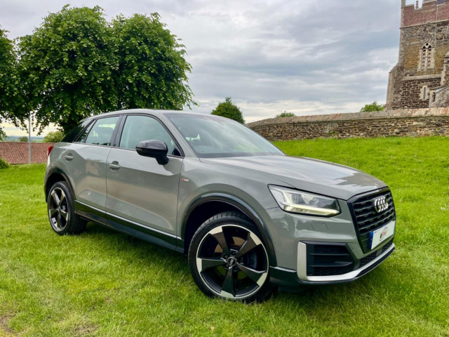 AUDI Q2