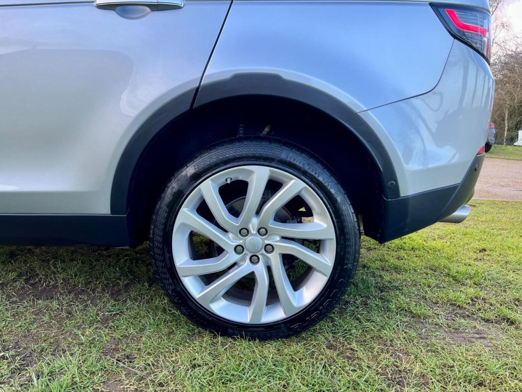 LAND ROVER DISCOVERY SPORT