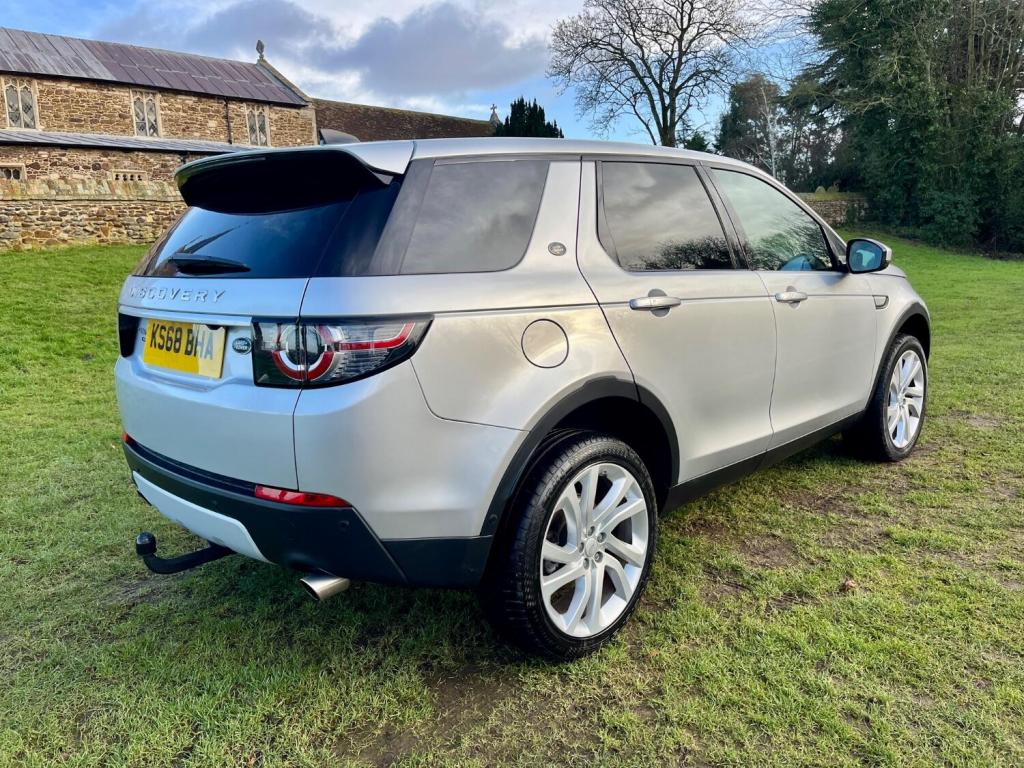 LAND ROVER DISCOVERY SPORT