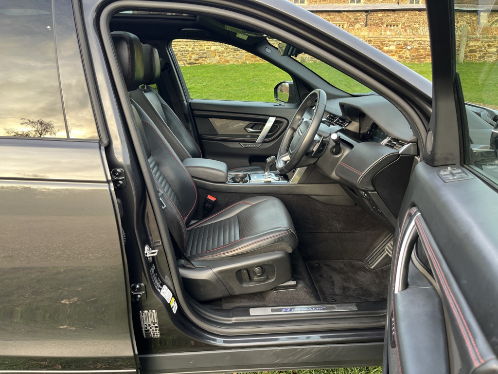 LAND ROVER DISCOVERY SPORT