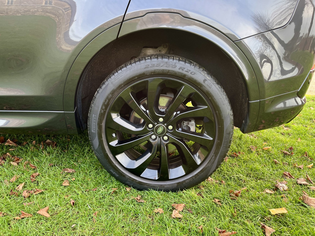 LAND ROVER DISCOVERY SPORT