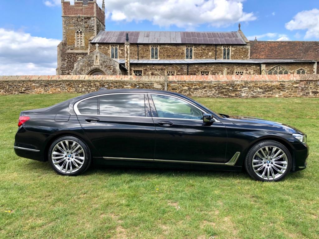 BMW 7 SERIES