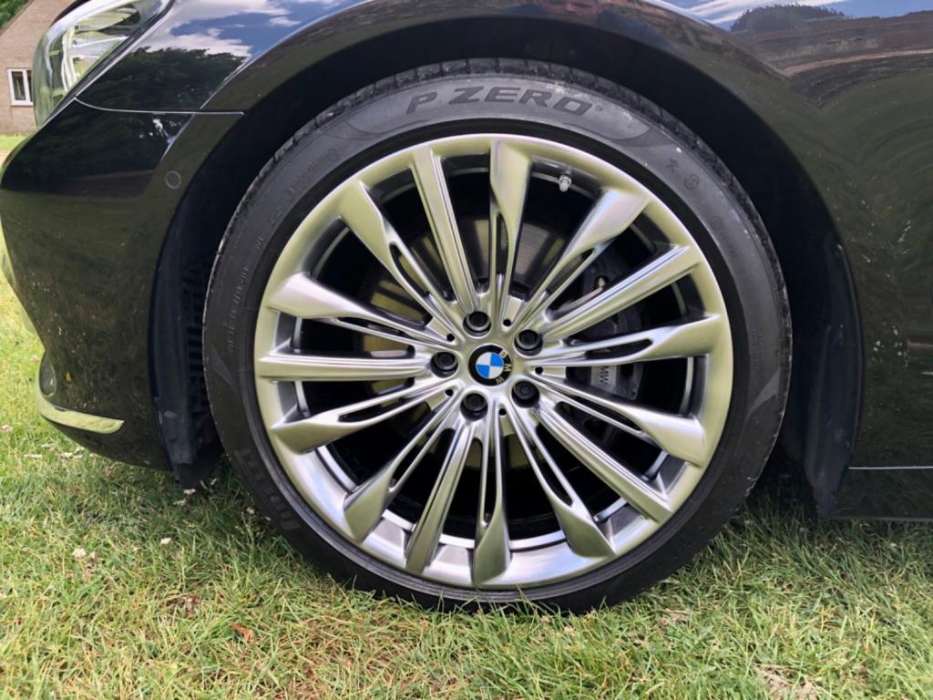 BMW 7 SERIES