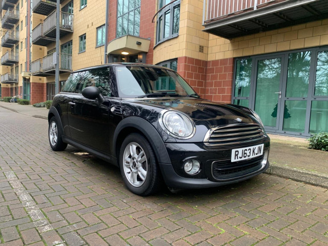 MINI HATCH 1.6 One Euro 5 3dr