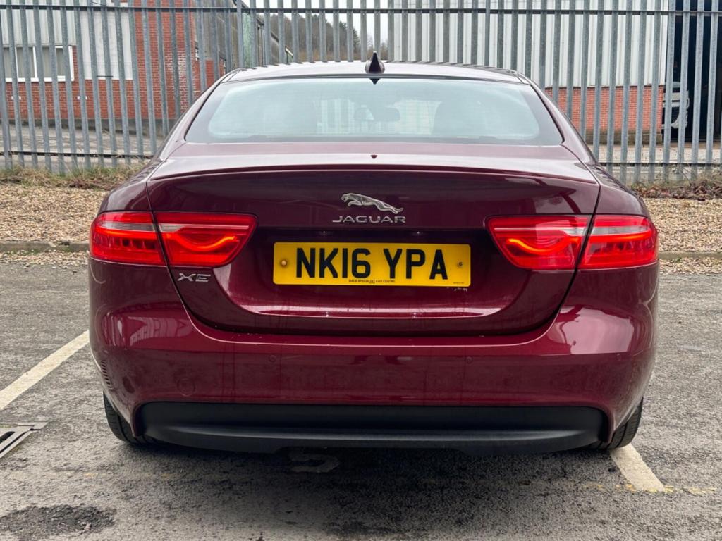 JAGUAR XE