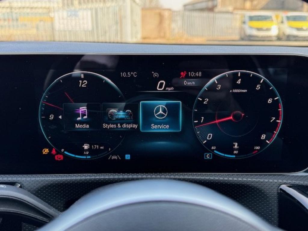 MERCEDES-BENZ A CLASS