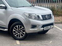 NISSAN NAVARA