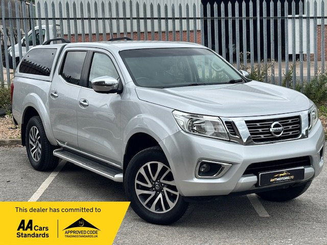 NISSAN NAVARA