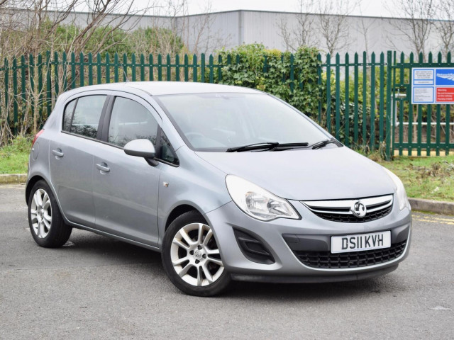 VAUXHALL CORSA