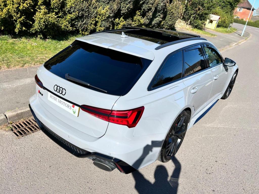 AUDI RS6