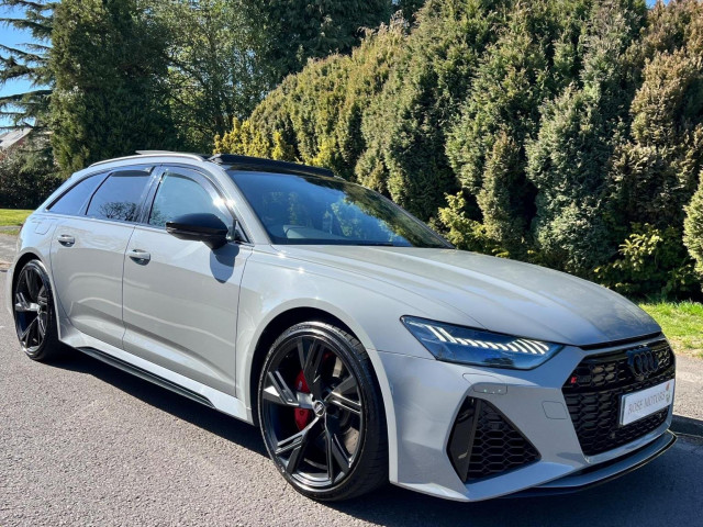 AUDI RS6