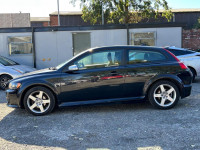 VOLVO C30