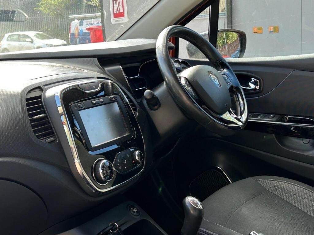 RENAULT CAPTUR