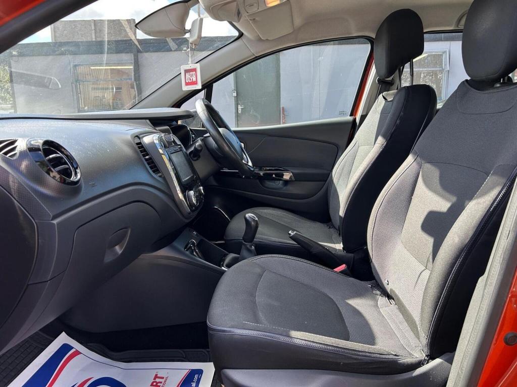 RENAULT CAPTUR