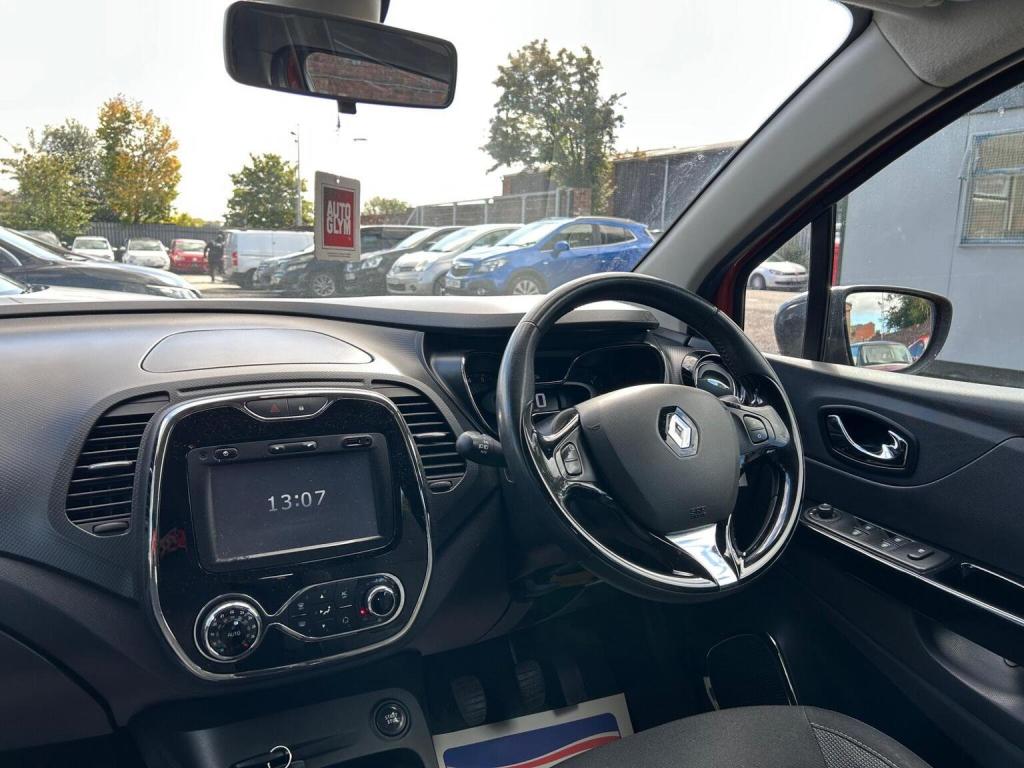 RENAULT CAPTUR