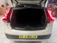 VOLVO V40 CROSS COUNTRY