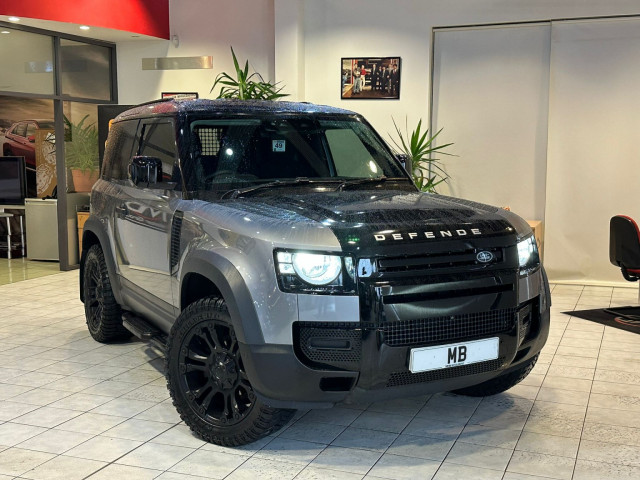 LAND ROVER DEFENDER 90