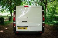 VAUXHALL VIVARO