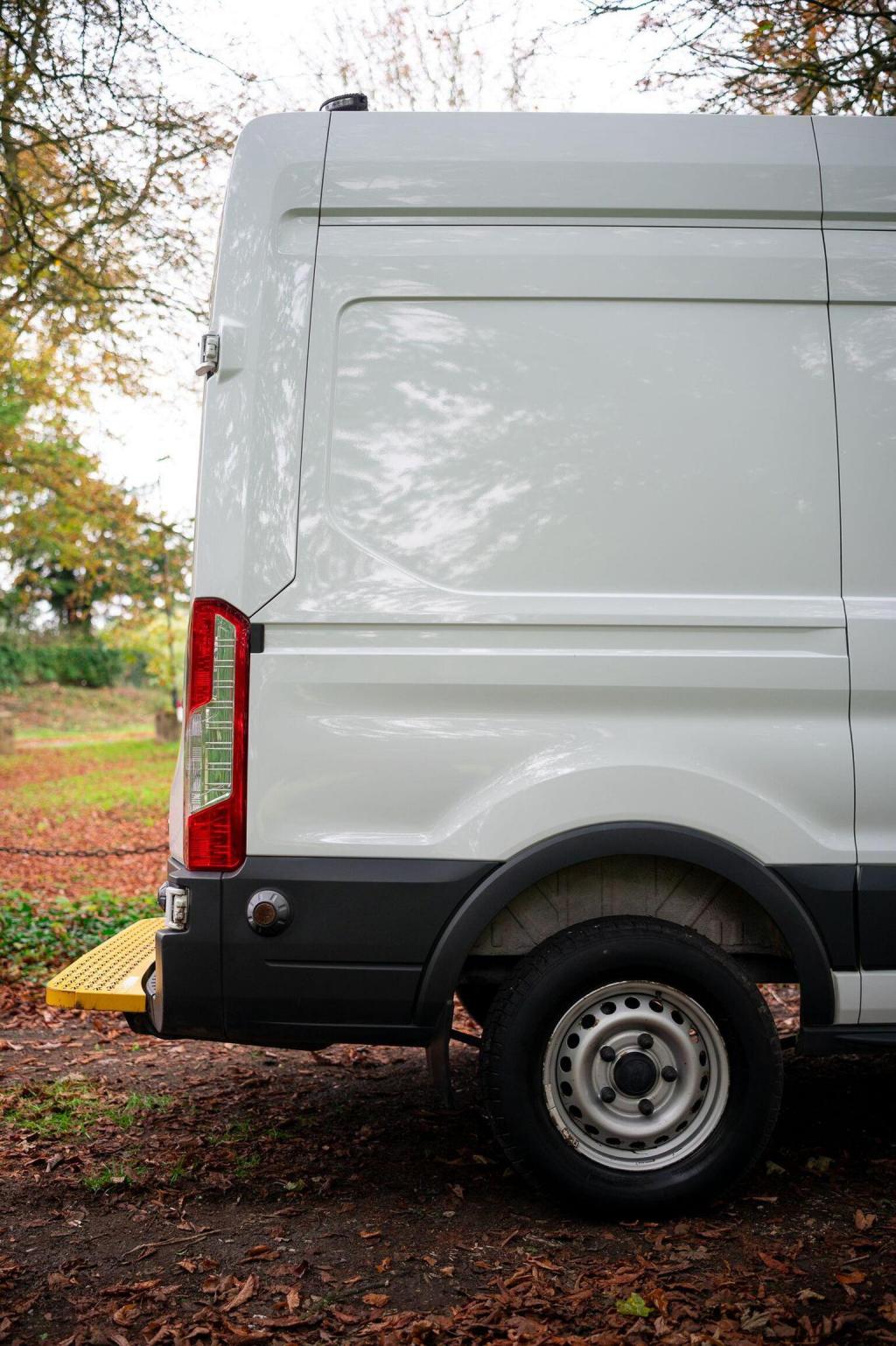 FORD TRANSIT