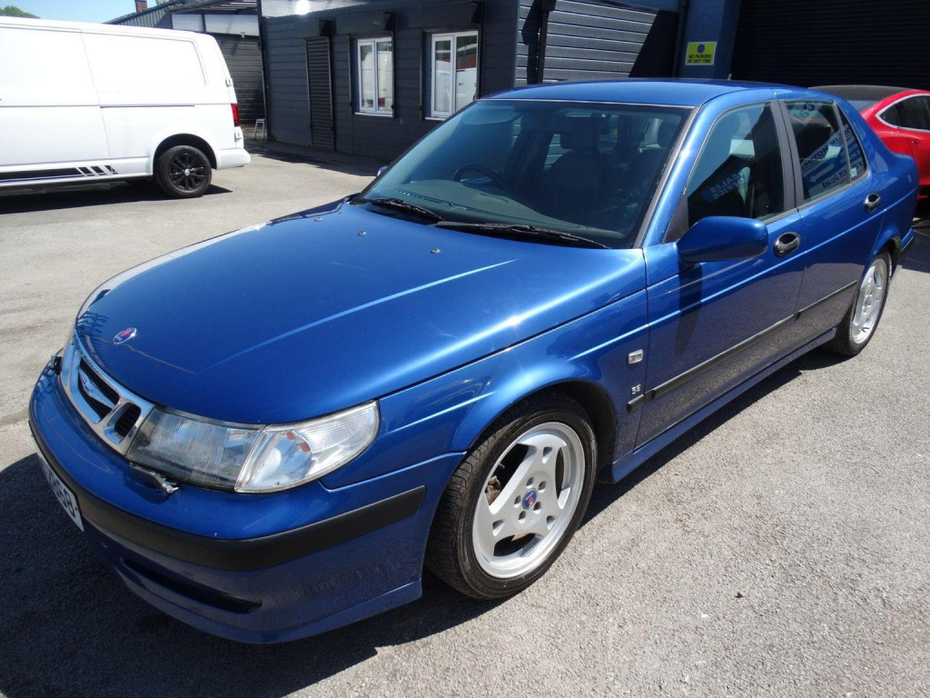SAAB 9-5 2.0T SE 4dr
