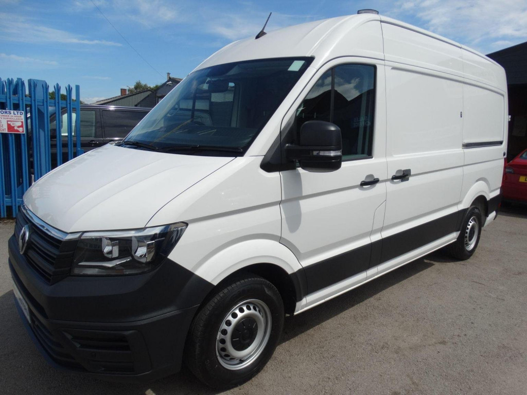 VOLKSWAGEN CRAFTER 2.0 TDI CR35 Trendline FWD MWB Euro 6 (s/s) 5dr