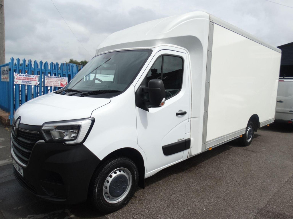 RENAULT MASTER 2.3 dCi ENERGY 35 Start Platform Cab FWD LWB Euro 6 (s/s) 2dr