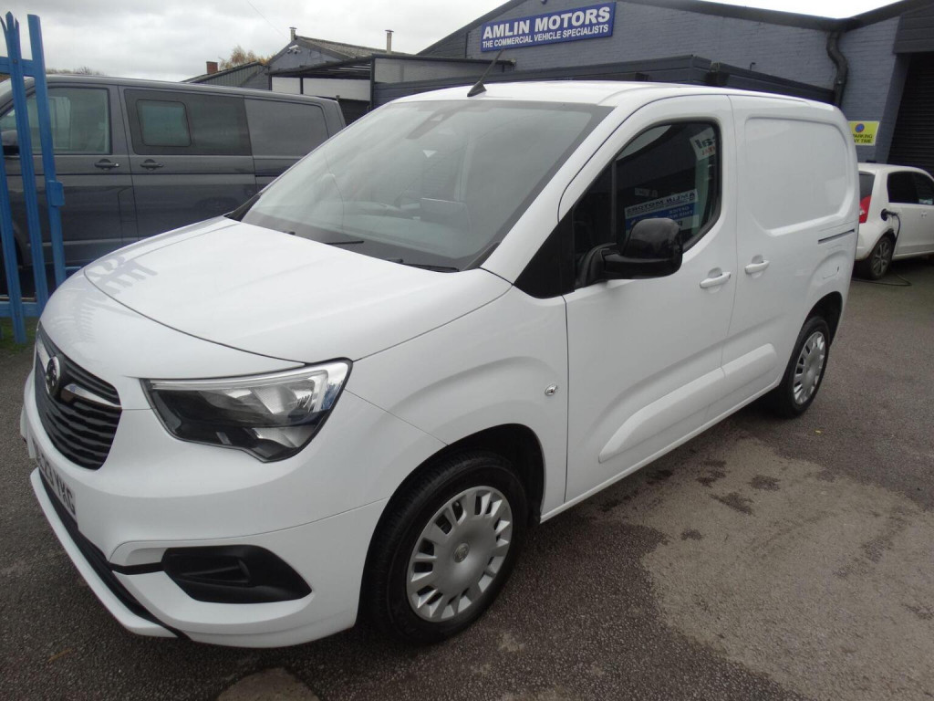 VAUXHALL COMBO 1.5 Turbo D 2300 Pro L1 H1 Euro 6 (s/s) 5dr
