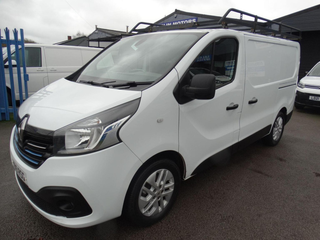 RENAULT TRAFIC 1.6DCI SL27 SWB SPORT NAV EURO6 NO VAT