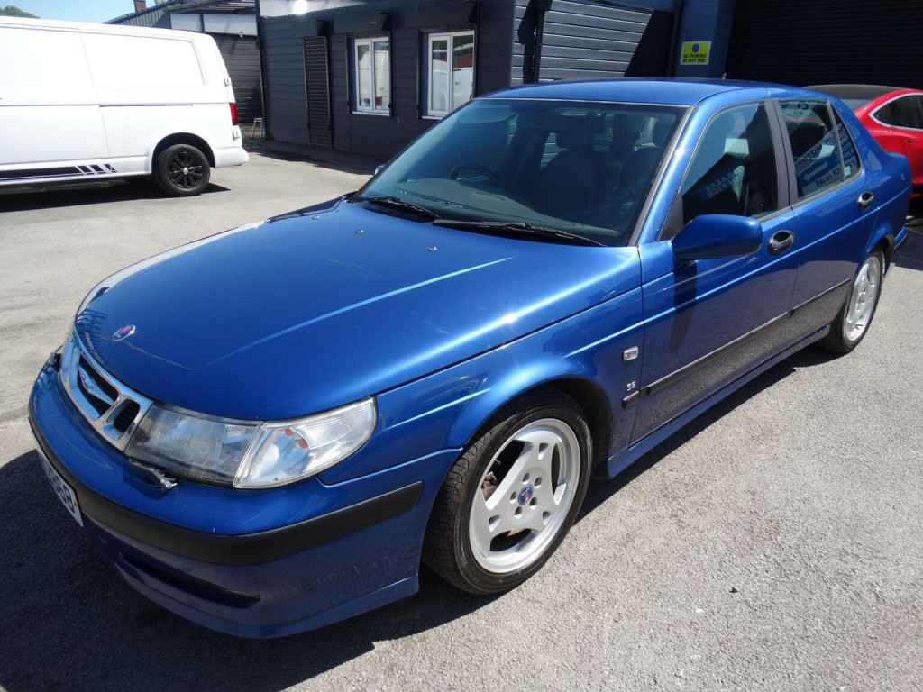 SAAB 9-5 2.0T SE 4dr