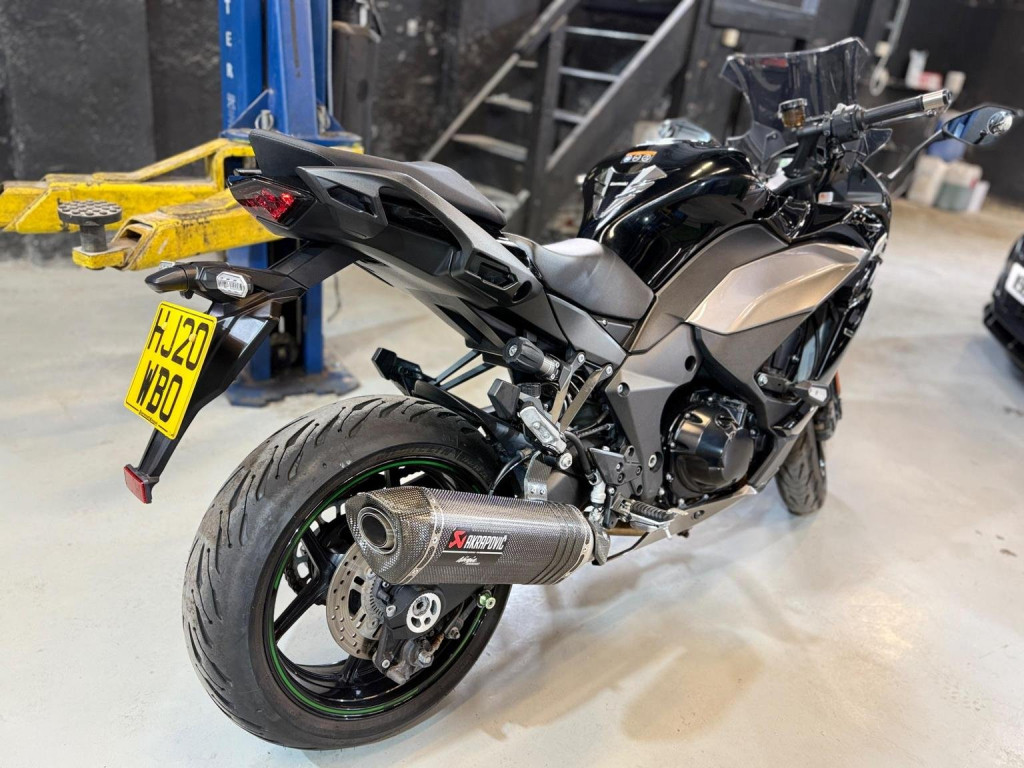 KAWASAKI NINJA 1000SX