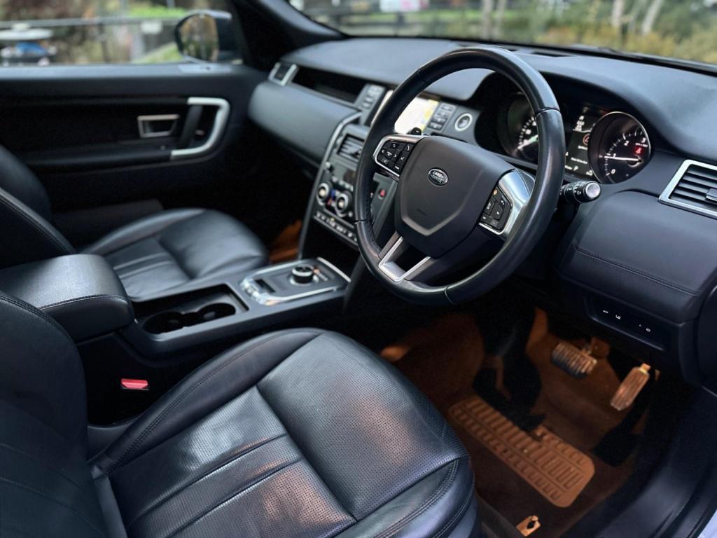 LAND ROVER DISCOVERY SPORT