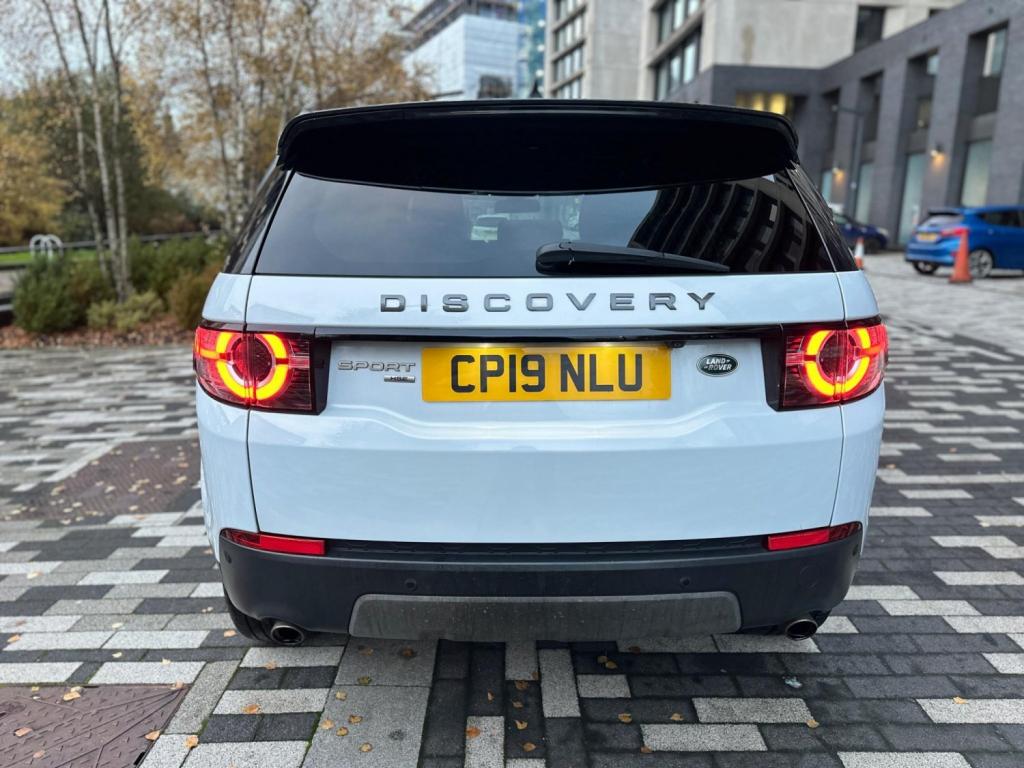 LAND ROVER DISCOVERY SPORT