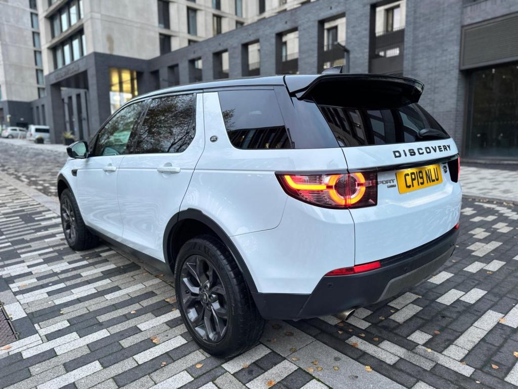 LAND ROVER DISCOVERY SPORT
