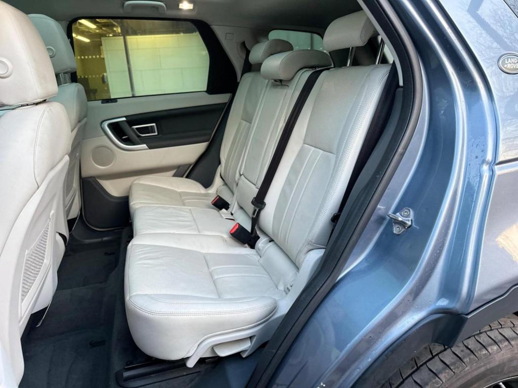 LAND ROVER DISCOVERY SPORT