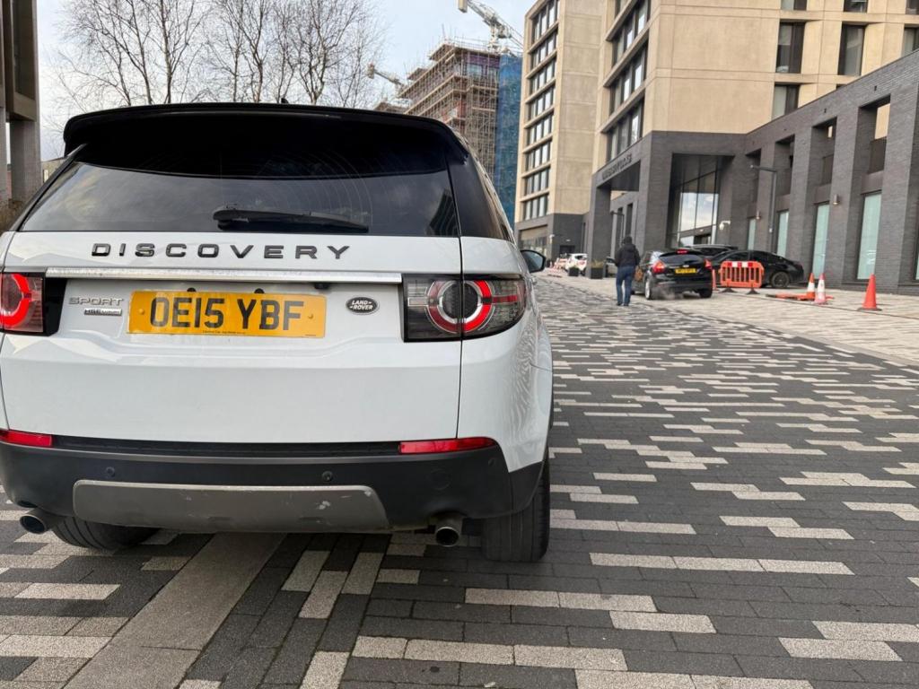 LAND ROVER DISCOVERY SPORT
