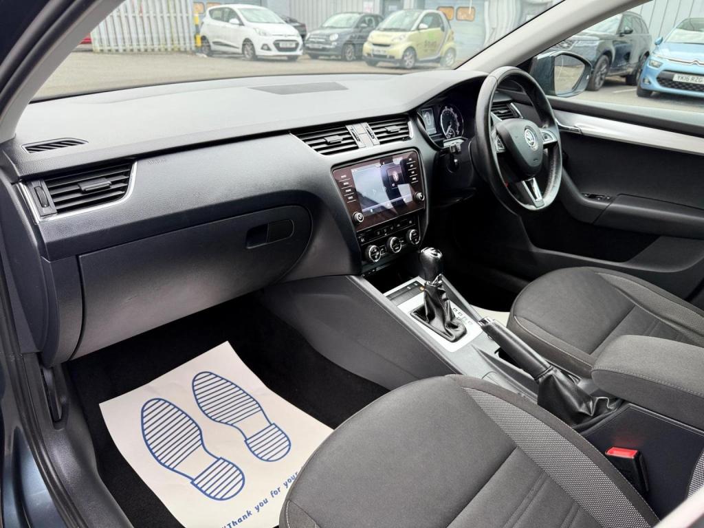 SKODA OCTAVIA