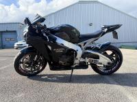 HONDA CBR1000RR Fireblade
