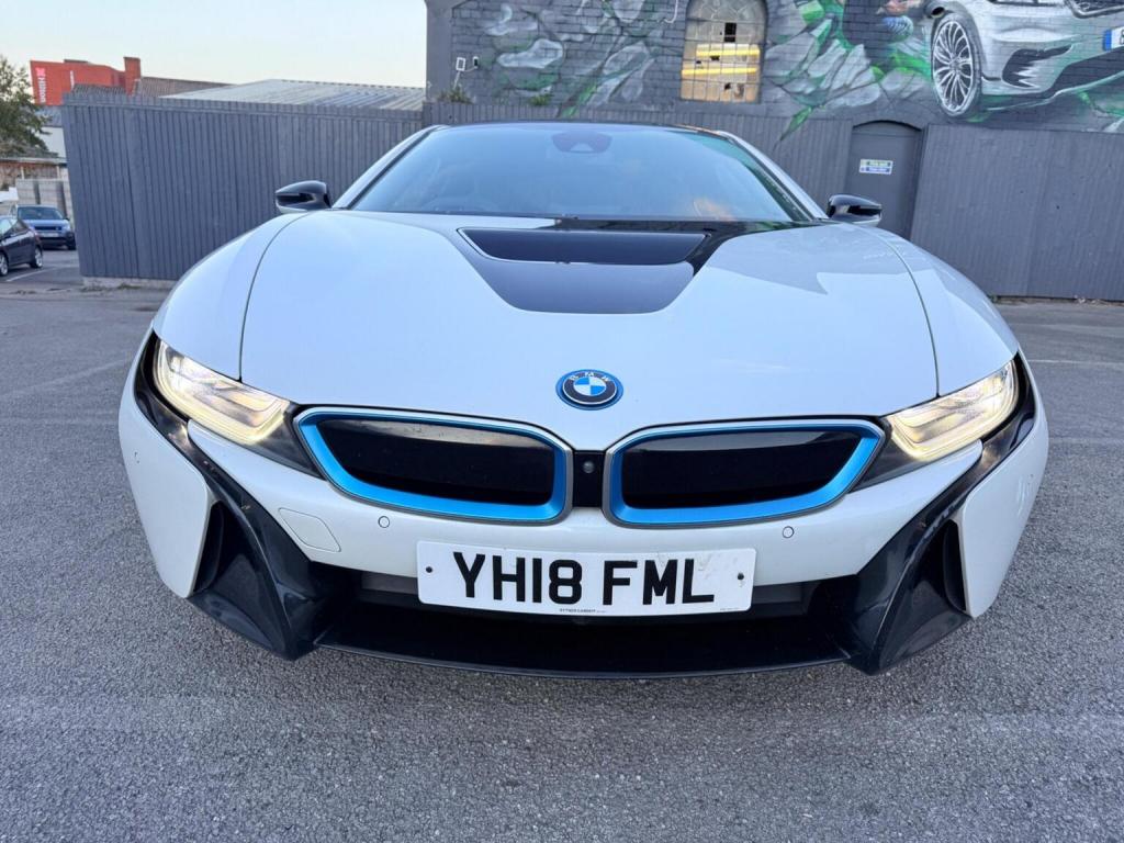 BMW I8