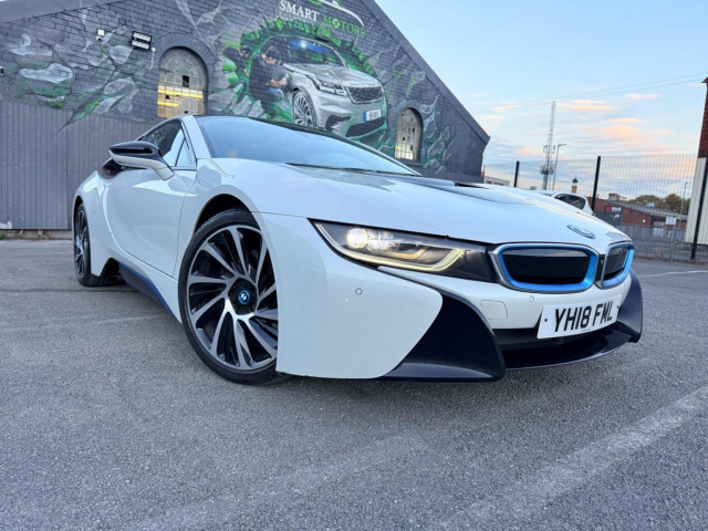 BMW I8
